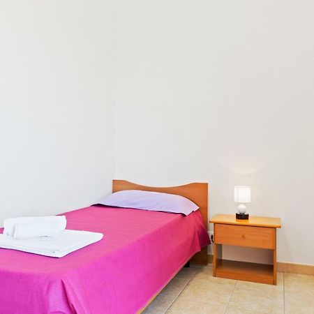 Focallo Seaside Holiday Flat Santa Maria Del Focallo Eksteriør billede